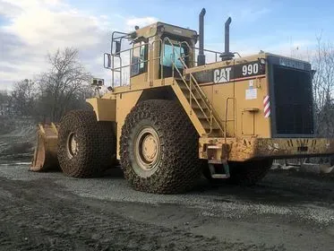 CAT 990 (3)