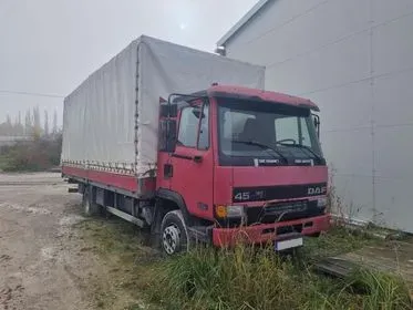 DAF FA 45.180 / 1998 / 739 800 km (2)
