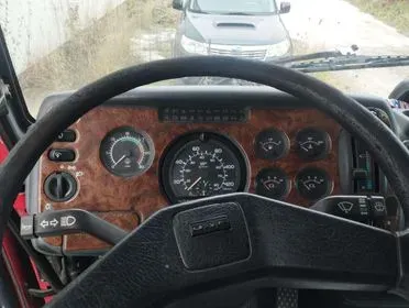 DAF FA 45.180 / 1998 / 739 800 km (4)