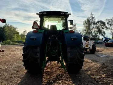 John Deere 6170r / 170 HP/ 9 360 hours/  2015 (6)