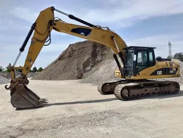 CATERPILLAR CAT 325 D/ 2008/ 21 876 mth  (1)