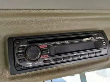 CATERPILLAR CAT 325 D/ 2008/ 21 876 mth  (15)