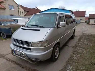 Volkswagen CARAVELLE TDB / 2007 / 450 000 km (1)