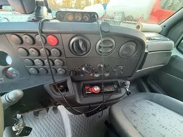 IVECO Daily 50C17 / 2006 / 578 200 km (18)