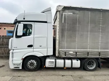 Mercedes - Benz Actros/ 1845/ 2013/ Euro 5 EEV/ Lowdeck (3)