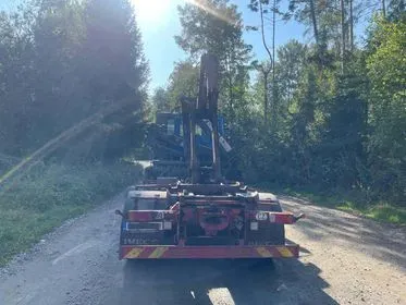 IVECO EuroCargo / 1998 / 321 750 km (5)