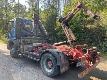 IVECO EuroCargo / 1998 / 321 750 km (6)