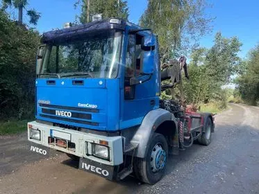 IVECO EuroCargo / 1998 / 321 750 km (1)