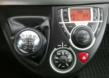 Peugeot 807 / 2013 / 344 171 km (23)