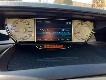 Peugeot 807 / 2013 / 344 171 km (14)