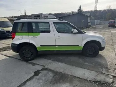 Škoda YETI / 2009 / 345 700 km (4)