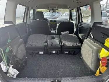 Škoda YETI / 2009 / 345 700 km (14)