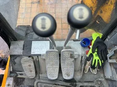 JCB 8080 ZTS / 2008 /  4600 m/h (9)