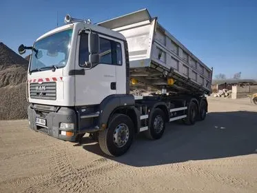 MAN TGA 41.440 8x4 / 2009 / 450 000 km (15)