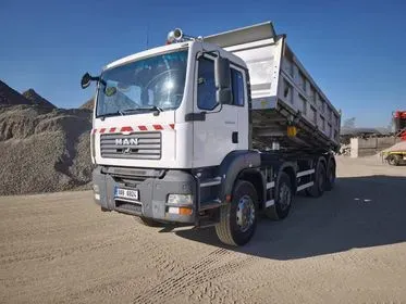 MAN TGA 41.440 8x4 / 2009 / 450 000 km (16)