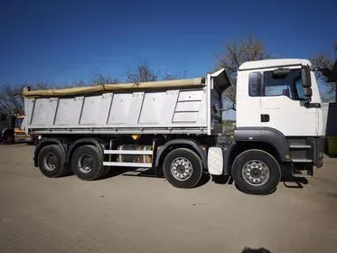 MAN TGA 41.440 8x4 / 2009 / 450 000 km (8)