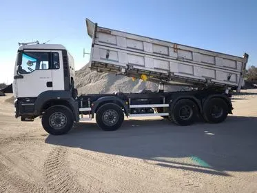 MAN TGA 41.440 8x4 / 2009 / 450 000 km (12)