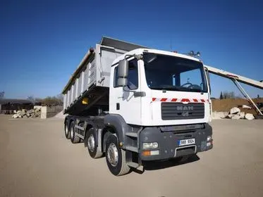 MAN TGA 41.440 8x4 / 2009 / 450 000 km (3)