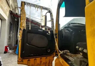 MAN TGA 18.430 + SCHWARZMÜLLER / 2006 (14)