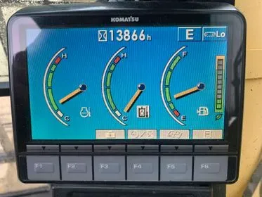 Komatsu  PC 450 LCHD- 8/ 2009/ 13 866mth  (113)