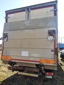 Renault Midlum 220.14 Light P4x2 / 2011 (4)