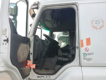 Renault Premium 2008  (8)