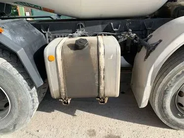 IVECO TRAKKER  MP340 E 8x4/ 2000/ concrete mixer truck  (103)