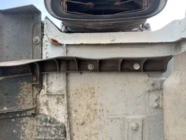 IVECO TRAKKER  MP340 E 8x4/ 2000/ concrete mixer truck  (32)