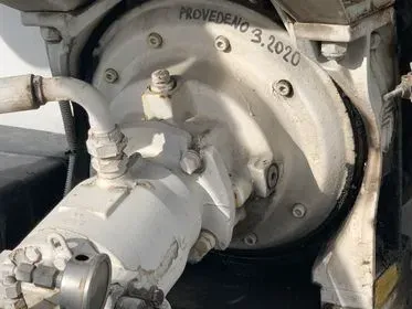 IVECO TRAKKER  MP340 E 8x4/ 2000/ concrete mixer truck  (37)