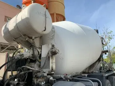 IVECO TRAKKER  MP340 E 8x4/ 2000/ concrete mixer truck  (45)