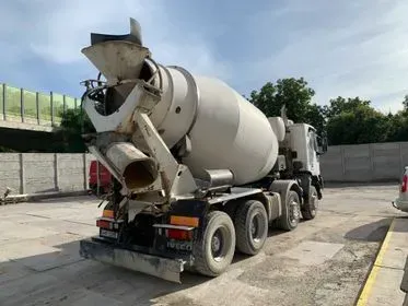 IVECO TRAKKER  MP340 E 8x4/ 2000/ concrete mixer truck  (5)