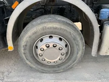 IVECO TRAKKER  MP340 E 8x4/ 2000/ concrete mixer truck  (75)