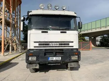 IVECO TRAKKER  MP340 E 8x4/ 2000/ concrete mixer truck  (8)
