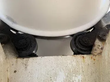 IVECO TRAKKER  MP340 E 8x4/ 2000/ concrete mixer truck  (97)