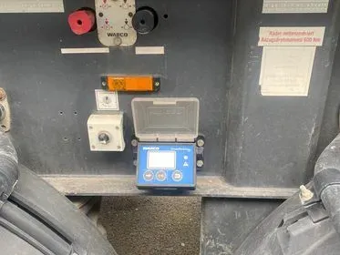 Langendorf SK 24/ semi-trailer tipper/ 2017  (7)