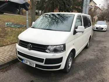 Volkswagen Transporter T5 / 2007 / 420 000 km (1)
