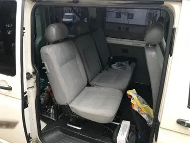 Volkswagen Transporter T5 / 2007 / 420 000 km (8)
