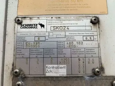 Schmitz Cargobull SKO 24/2007/ refrigerated semi-trailer (52)