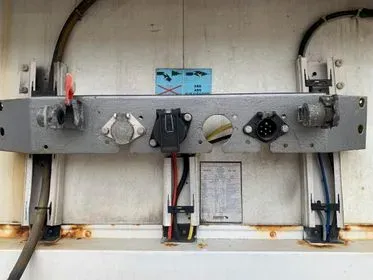 Schmitz Cargobull SKO 24/2007/ refrigerated semi-trailer (57)