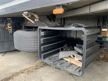 Schmitz Cargobull SKO 24/2007/ refrigerated semi-trailer (81)