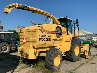 NEW HOLLAND FX 38/ 2000/ 3469 mth  (4)