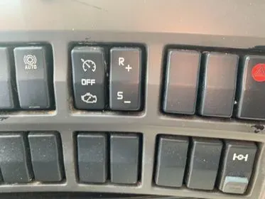 Renault Midlum 280.12 EURO 4/2007/ Šich SITA TV 10 BP/2007/ cargo trailer (21)