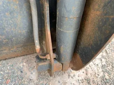 Komatsu WB 97 S-5/2008 / 9170 mth   (32)