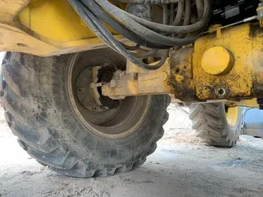 Komatsu WB 97 S-5/2008 / 9170 mth   (46)