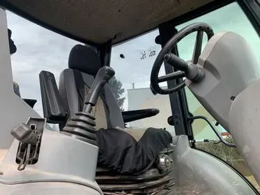 Komatsu WB 97 S-5/2008 / 9170 mth   (52)