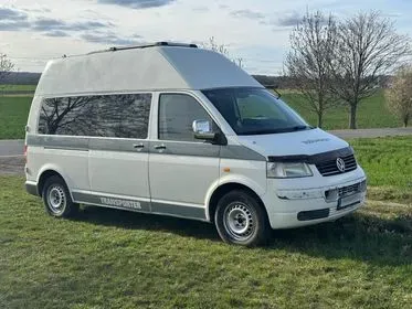 Volkswagen Transporter T5 / 2007 / 290 000 (1)