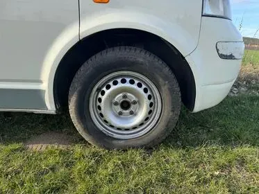 Volkswagen Transporter T5 / 2007 / 290 000 (6)