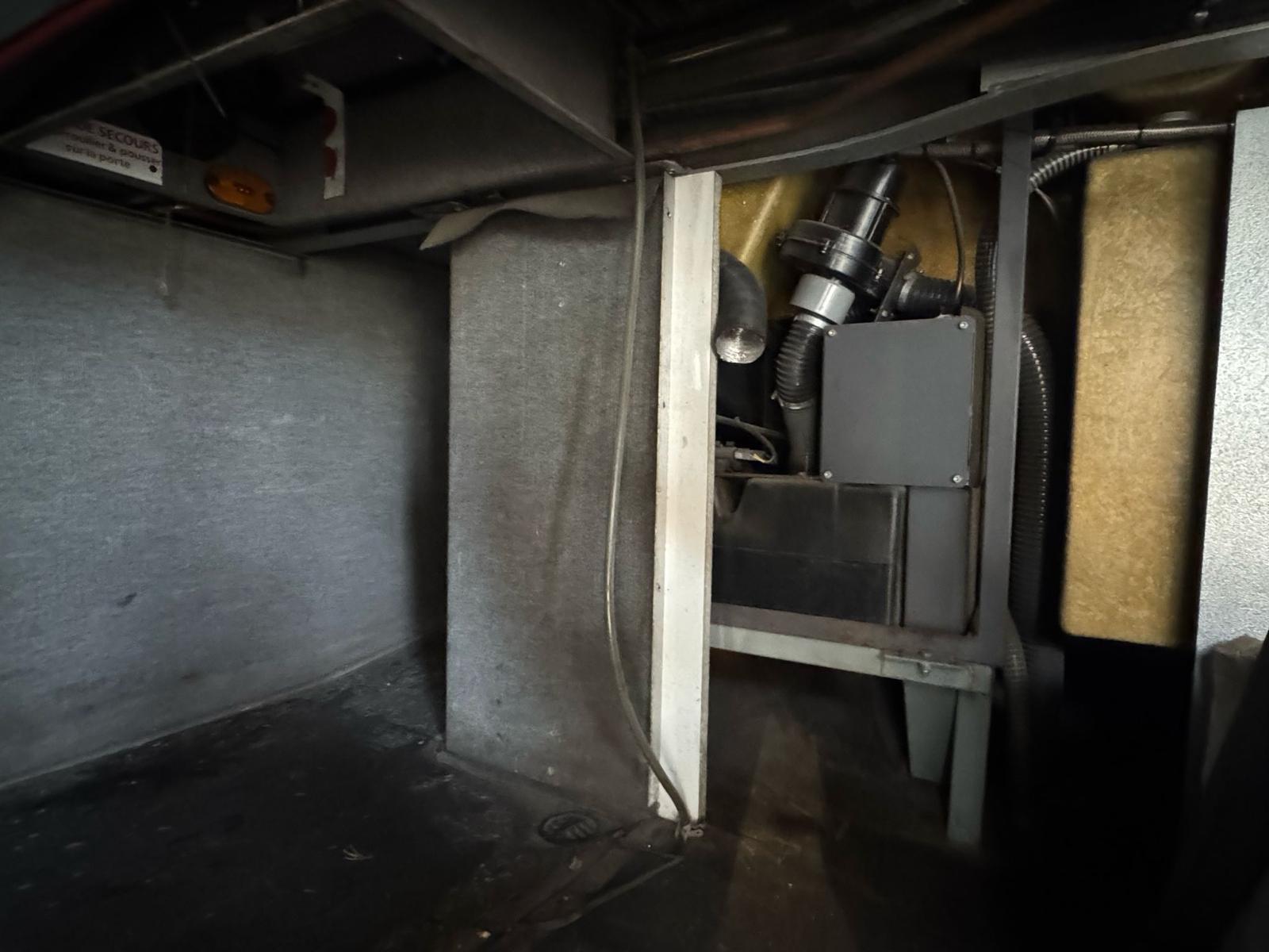 IRISBUS EVADYS SFR 1186A / 2005 / 550 000 km