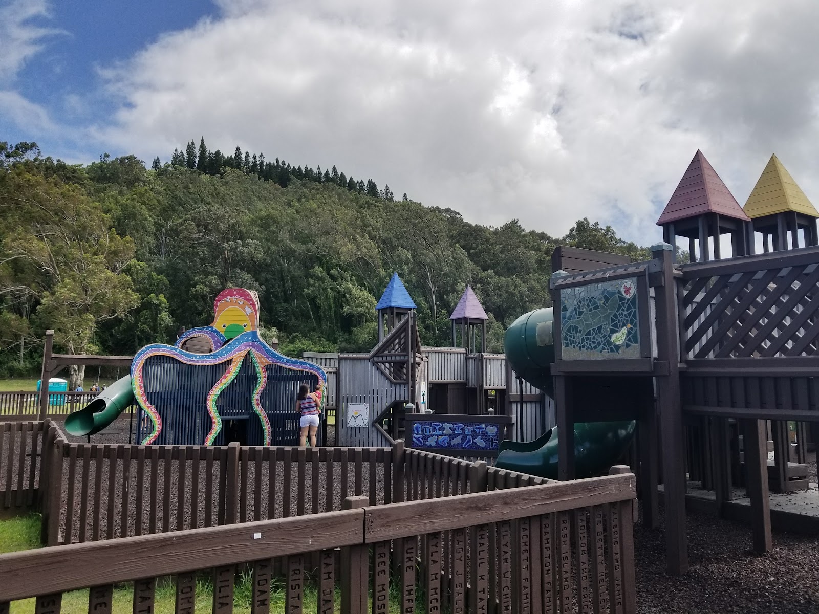 4th Marine Division Memorial Park cemetery grounds and headstones