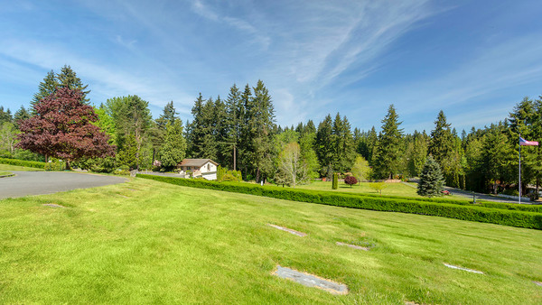 Abbey View Memorial Park cemetery grounds and headstones